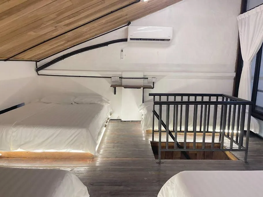 Rimba Tranquerah, Melaka -19Pax Villa