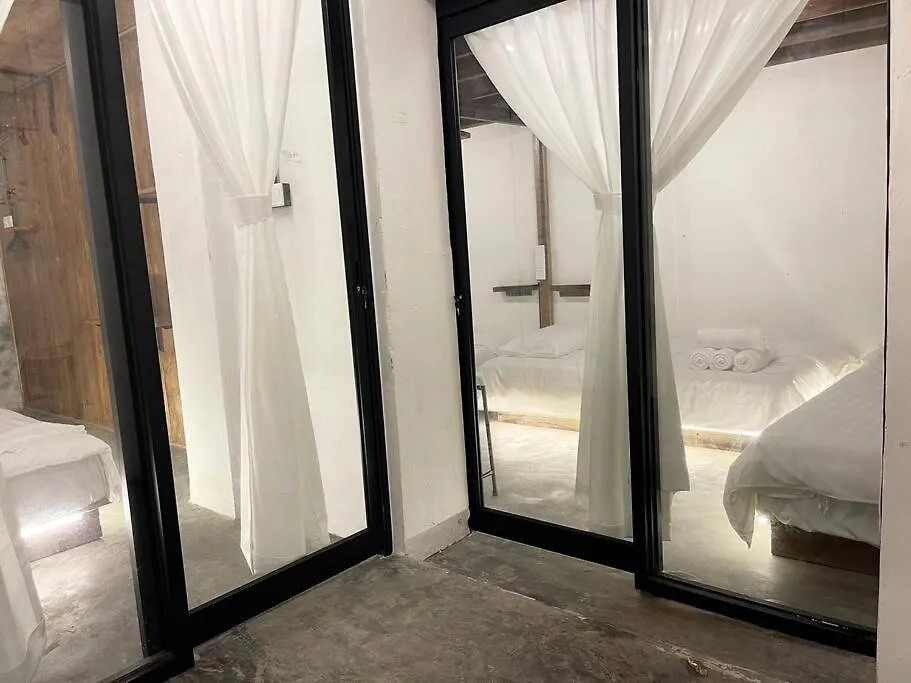 Rimba Tranquerah, Melaka -19Pax Villa Malaysia