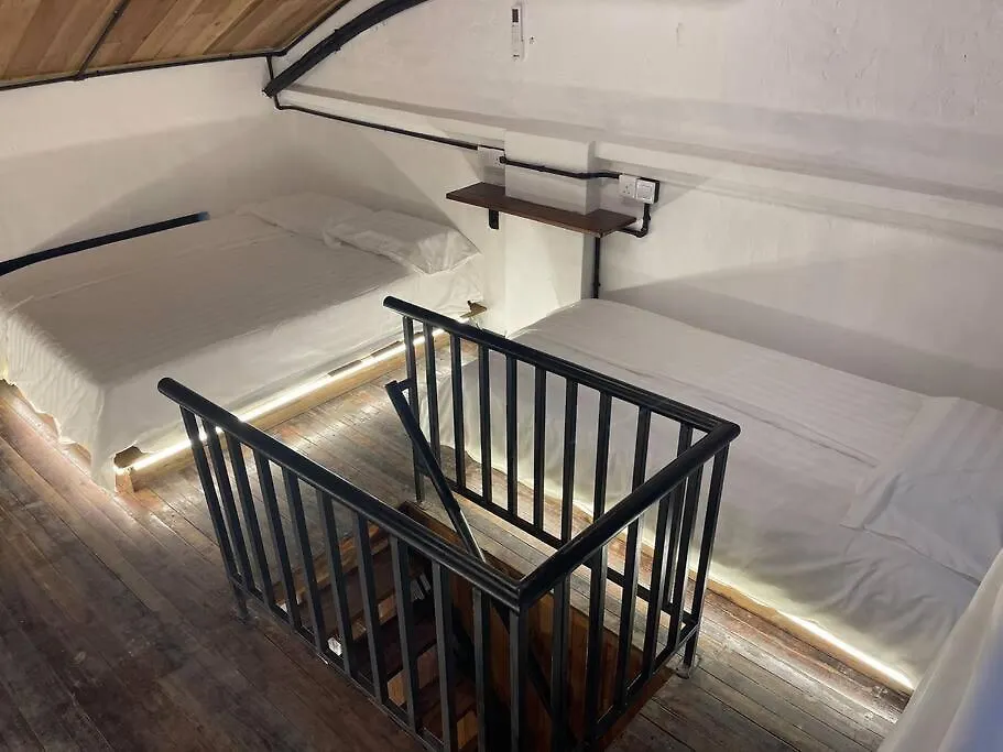 Rimba Tranquerah, Melaka -19Pax Villa