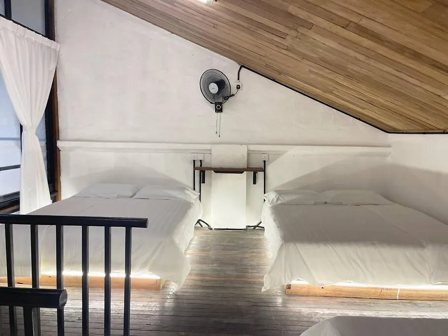 Rimba Tranquerah, Melaka -19Pax Villa Malaysia