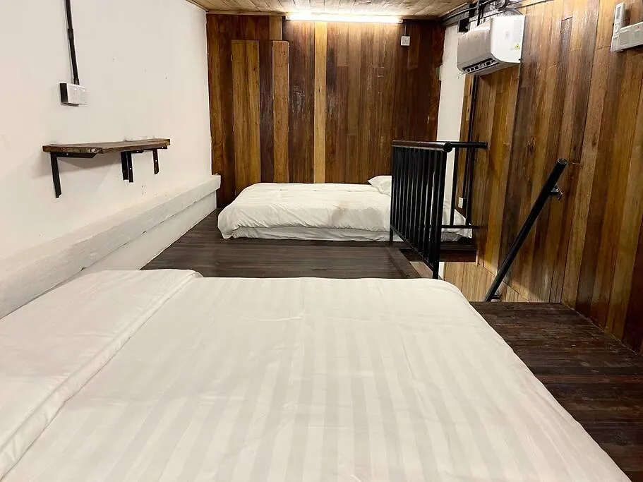 Rimba Tranquerah, Melaka -19Pax Villa