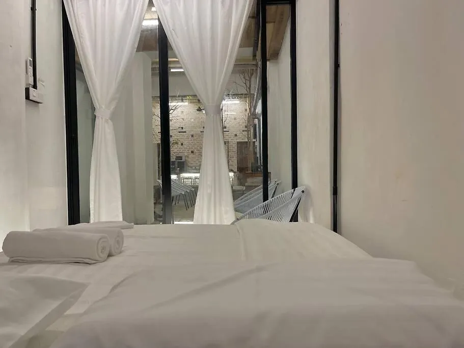 Rimba Tranquerah, Melaka -19Pax Villa Malaysia
